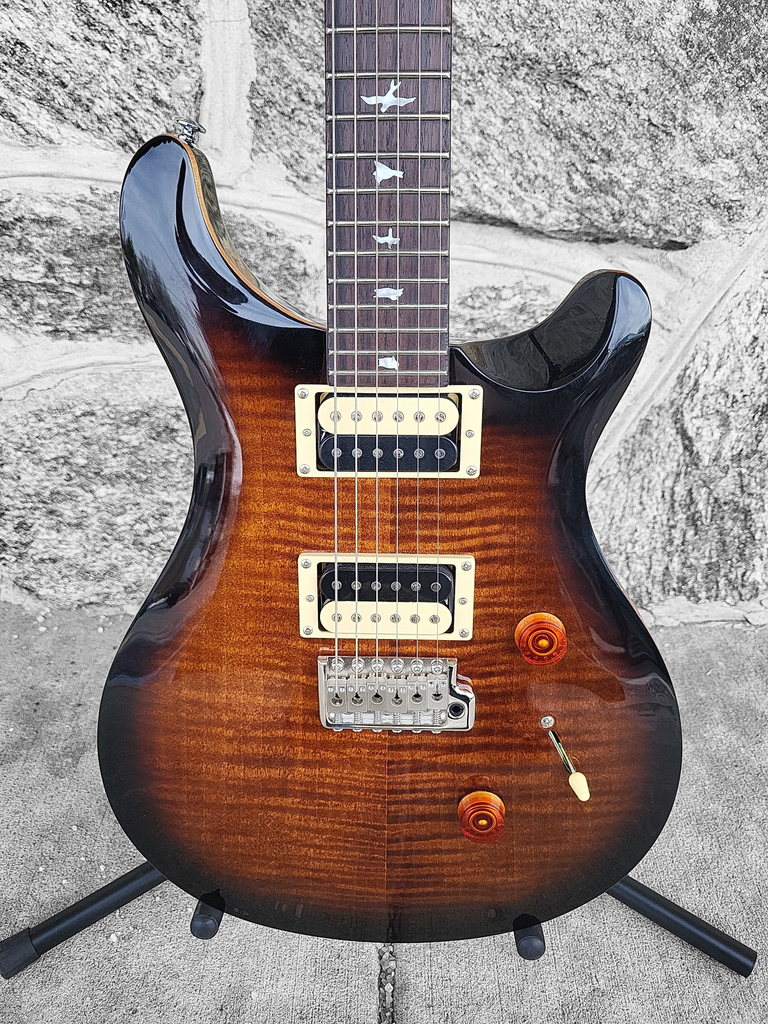 PRS SE Custom 24 Black Gold Burst w/ Gig Bag