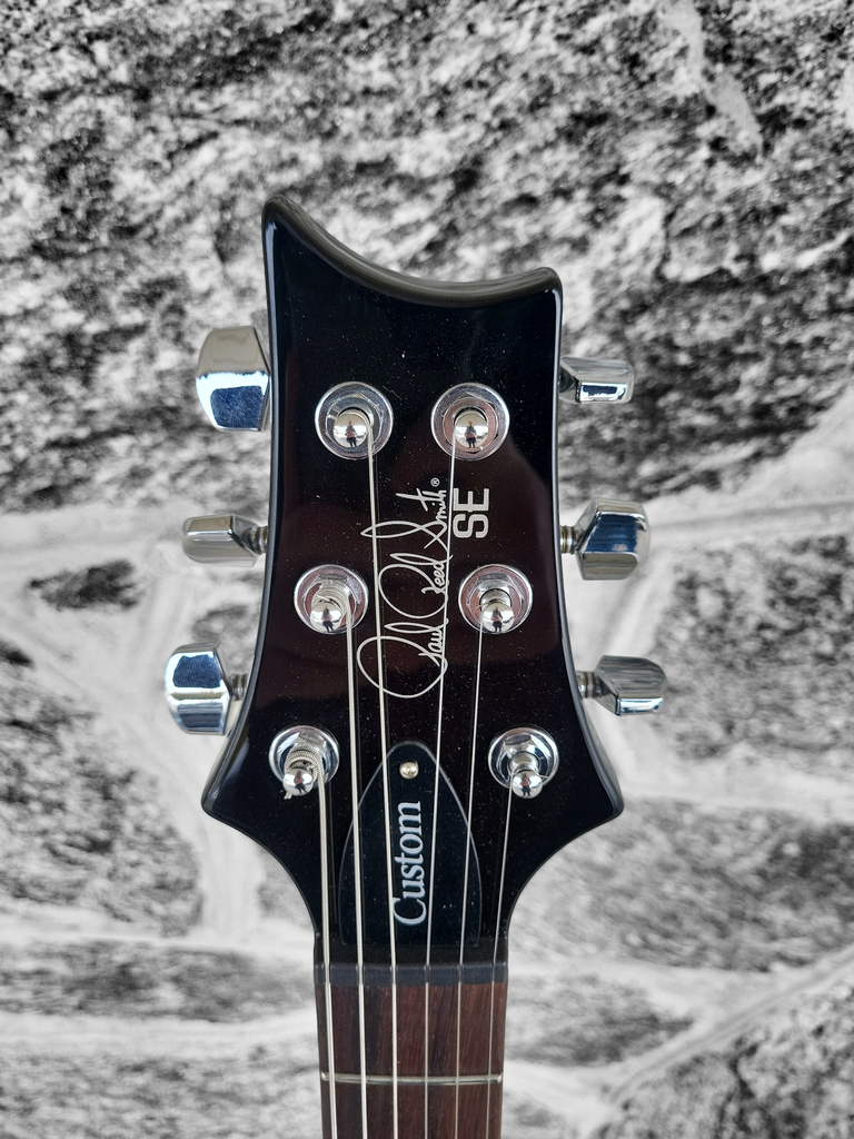 PRS SE Custom 24 Black Gold Burst w/ Gig Bag