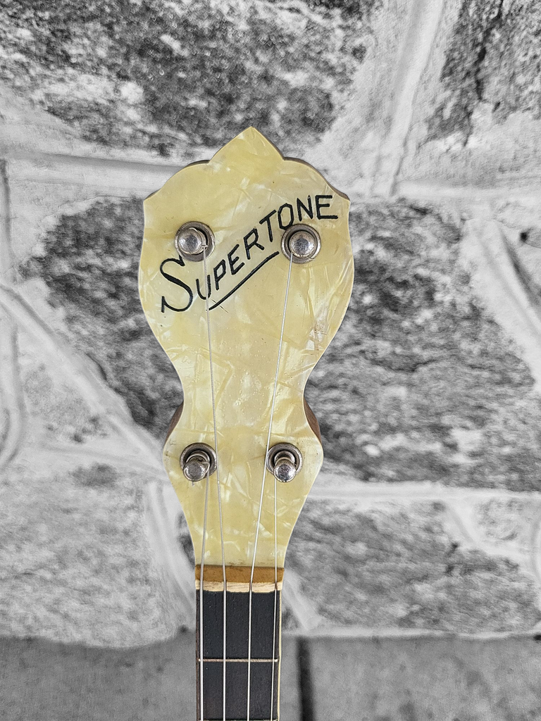 Supertone Tenor Banjo, 1920s