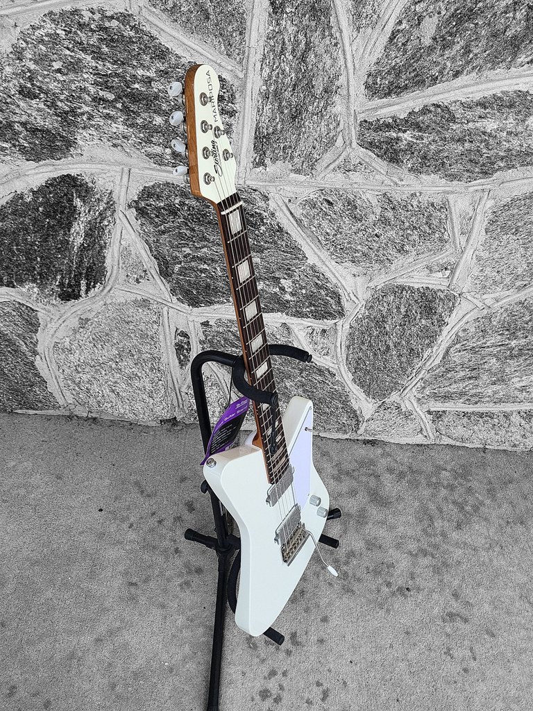 Sterling by Music Man Mariposa
