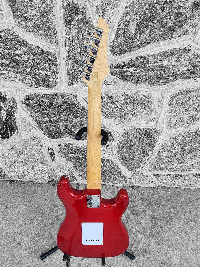 SX VTG Series Strat Style Guitar, Lefty, Metallic Red