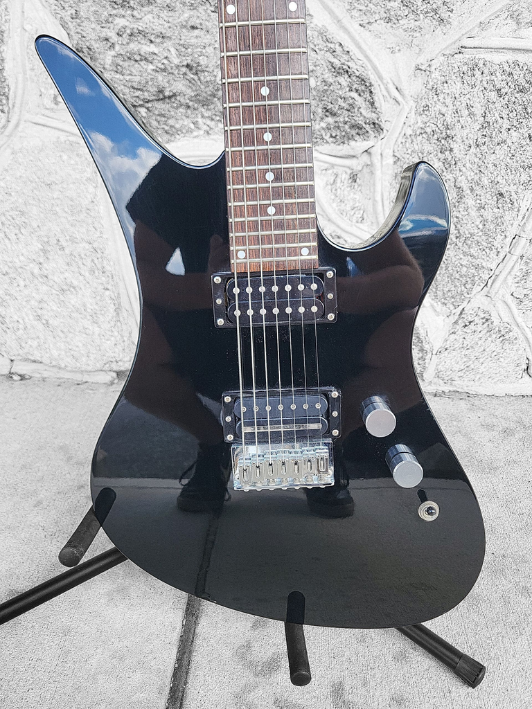 Schecter Revenger 7