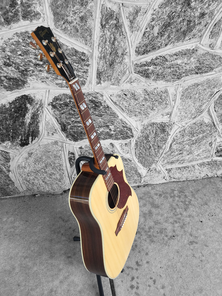Gibson Hummingbird Studio Rosewood Acoustic/Electric with Case, Gloss Finish, 2020