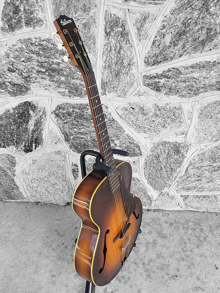Gibson L-50 Archtop Guitar, 1940's, with Case