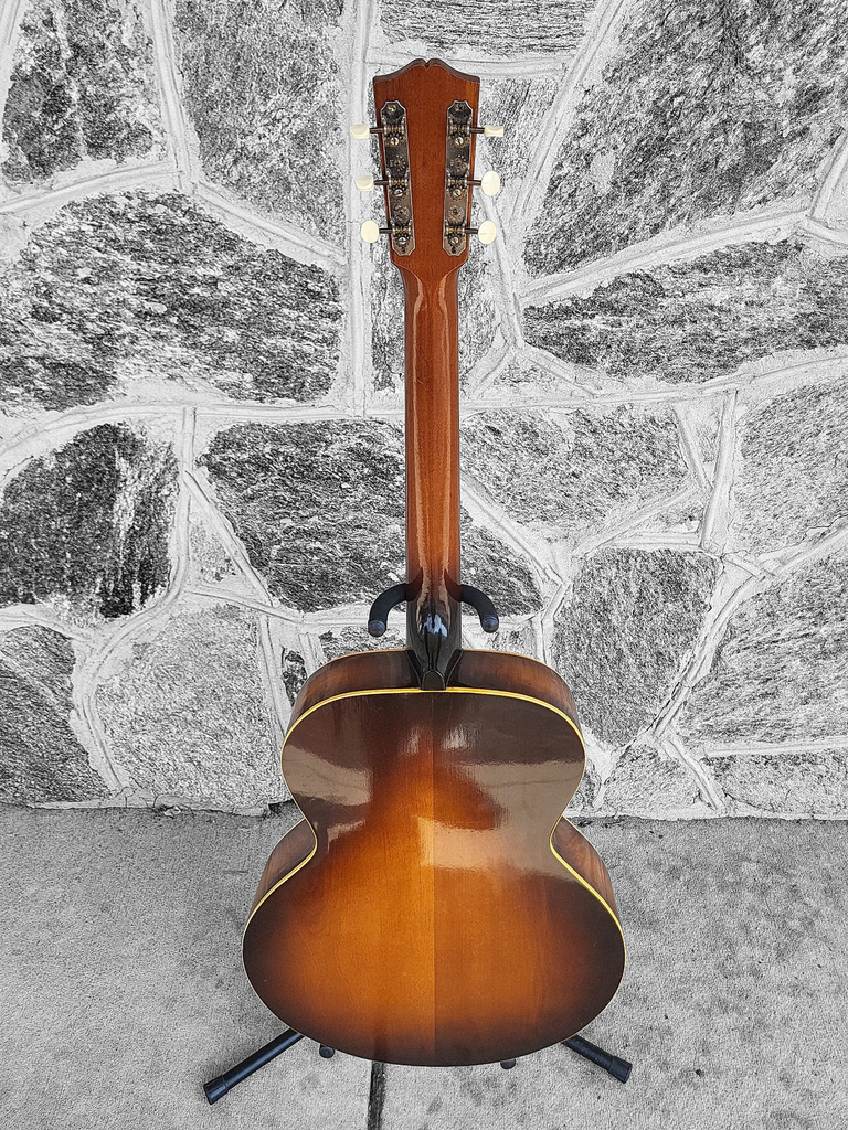 Gibson L-50 Archtop Guitar, 1940's, with Case