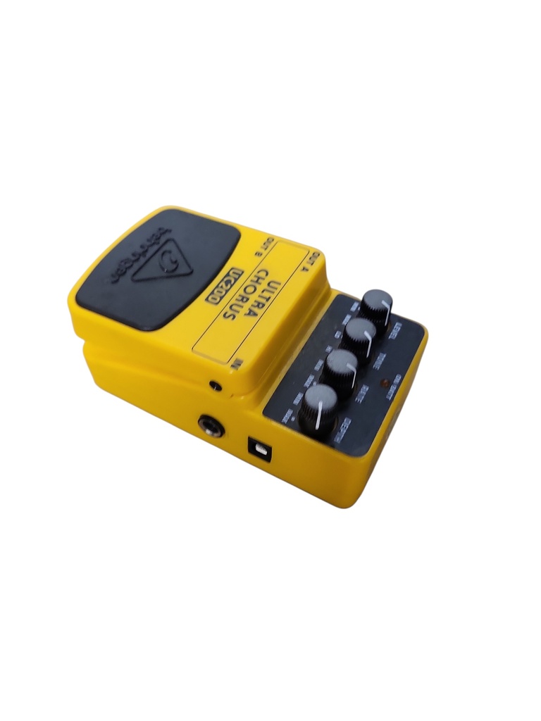 Behringer UC200 Ultra Chorus Pedal