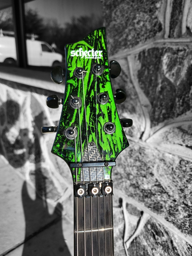 Schecter C-1 FR-S Silver Mountain - Toxic Venom, with Sustainiac