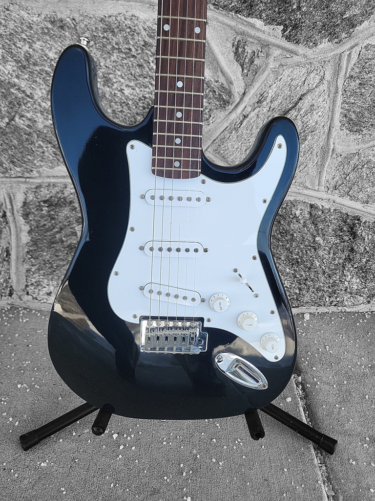 Rok Axe Stratocaster - Black 