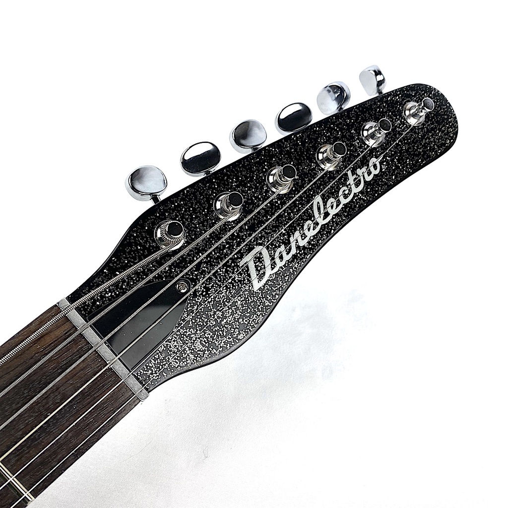 Danelectro 56 Baritone, Black Metal Flake