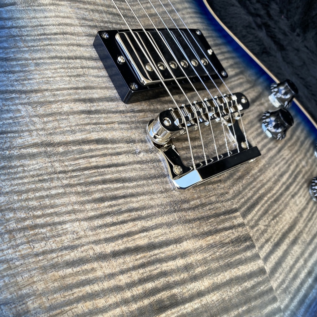 Knaggs Influence Series Kenai with Tier 1 Top, BlueBurst Gloss