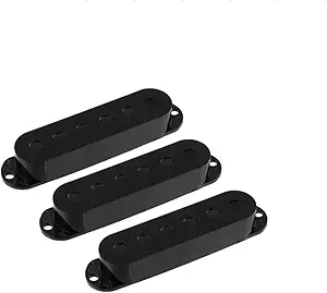 Allparts PC-0406 Set of 3 Plastic Pickup Covers for Stratocaster®, Black