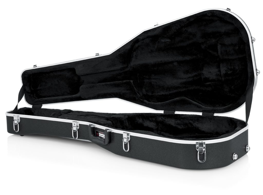 [GC-CLASSIC] Gator Deluxe Molded Case for Classical Guitars