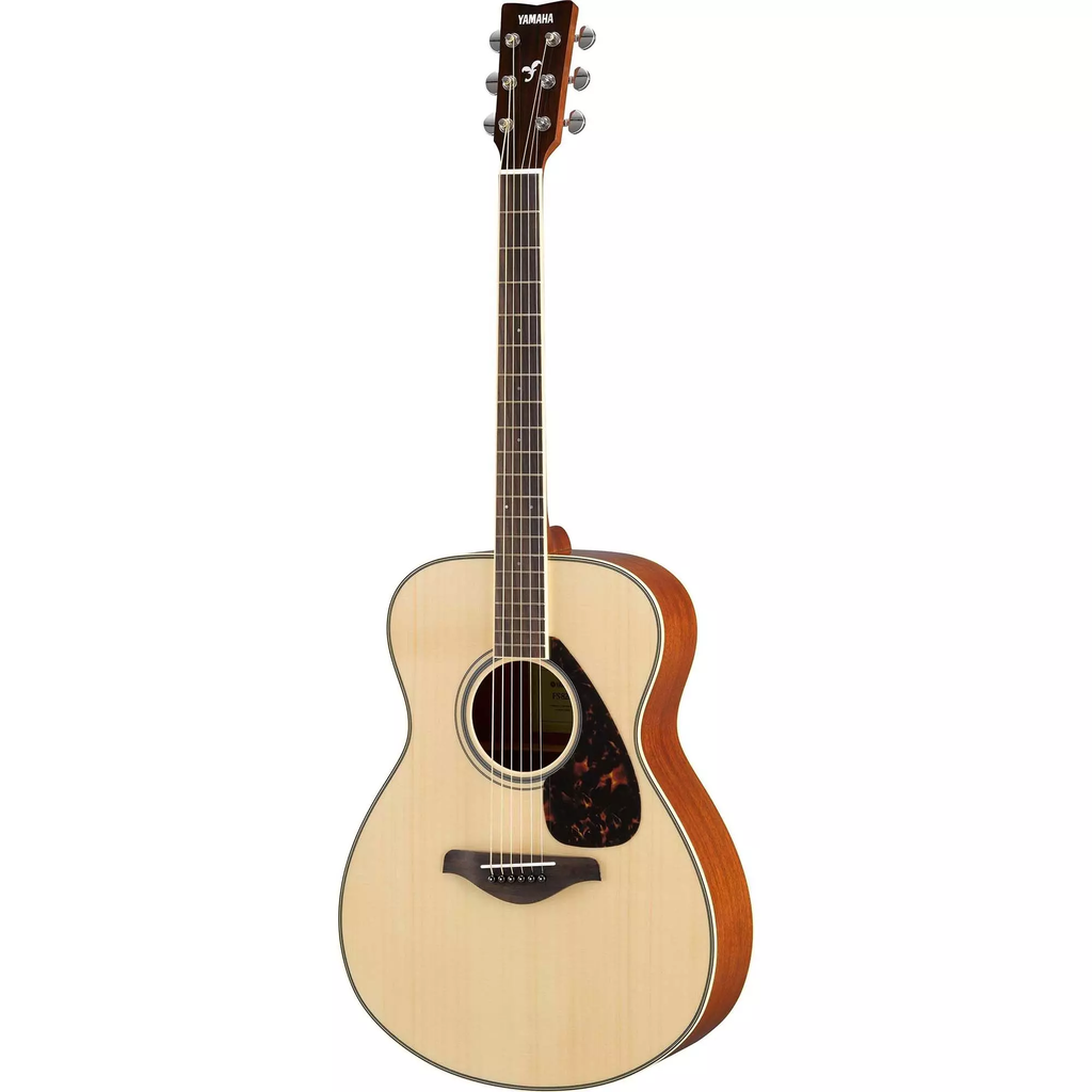 Yamaha FS820 Small Body Guitar, Solid Sitka Spruce Top, Mahogany Back & Sides, Natural