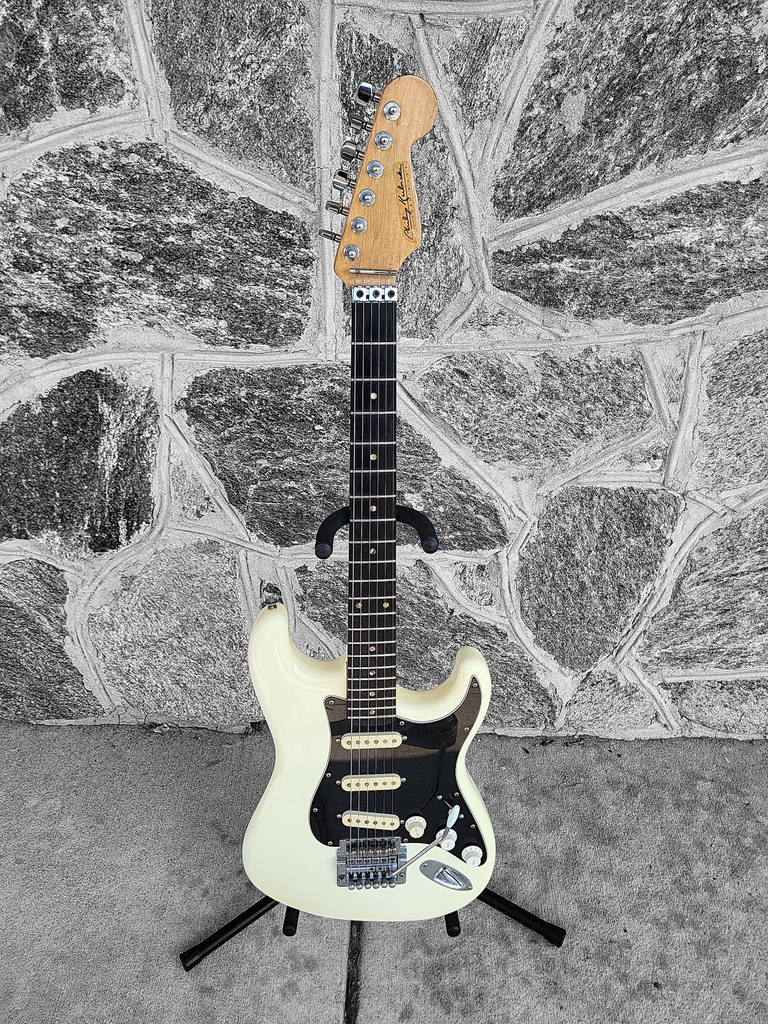 1985 Philip Kubicki Strat Style Guitar (Kubicki Neck, ESP Body)