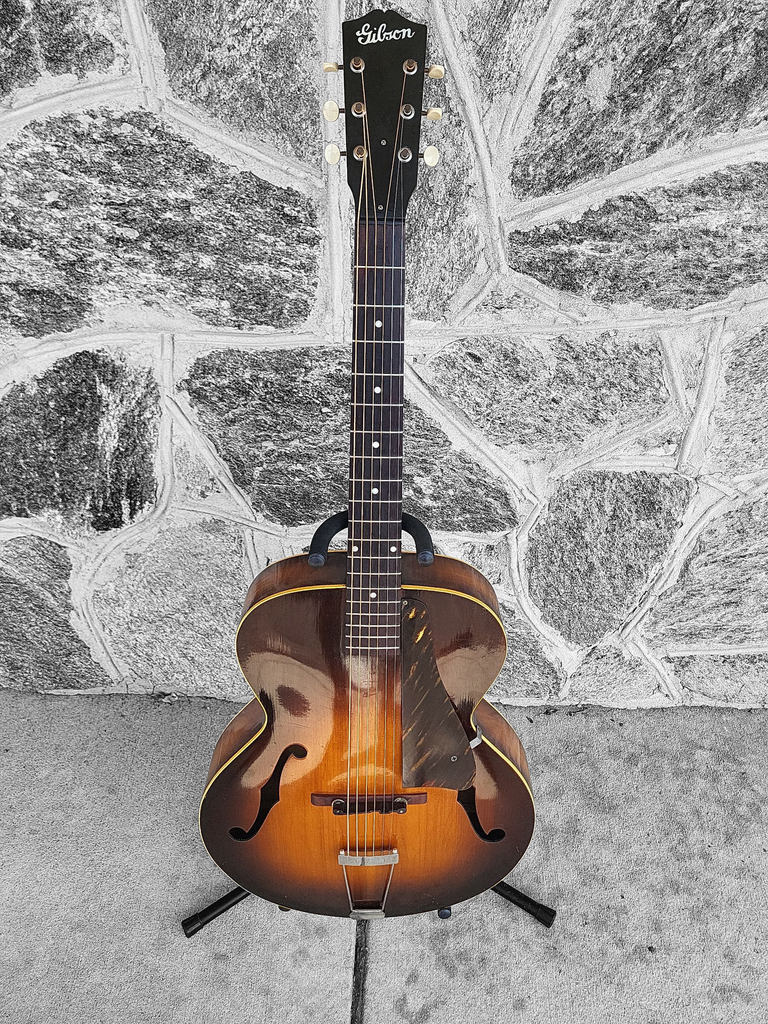 Gibson L-50 Archtop Guitar, 1940's, with Case