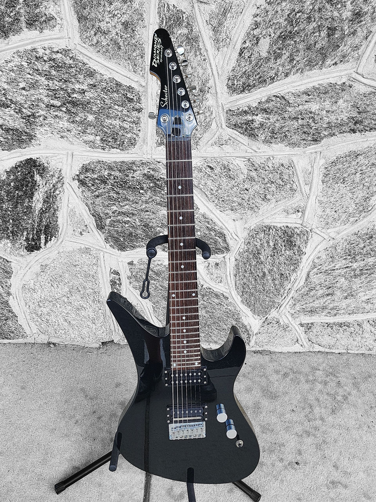 Schecter Revenger 7