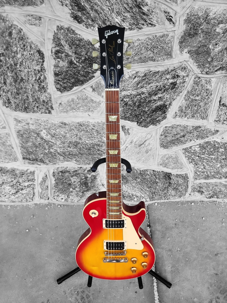 [U-LPClassicCherry-0116] Gibson Les Paul Classic, Cherry Sunburst, 2000