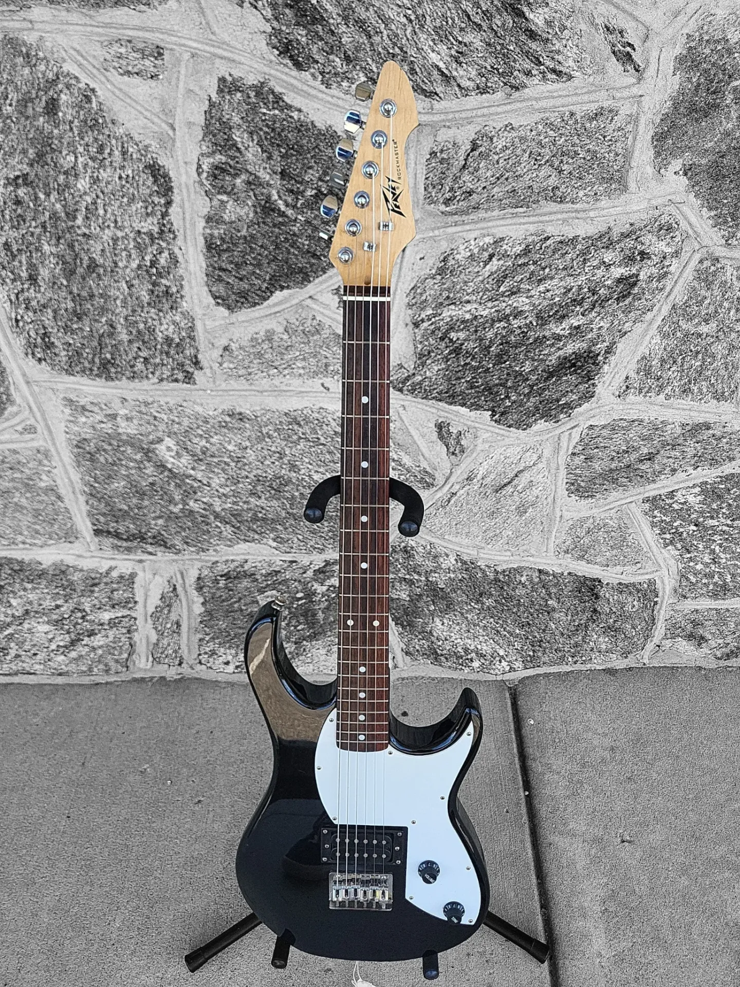 Peavey Rockmaster 3/4 Electric Guitar, Black