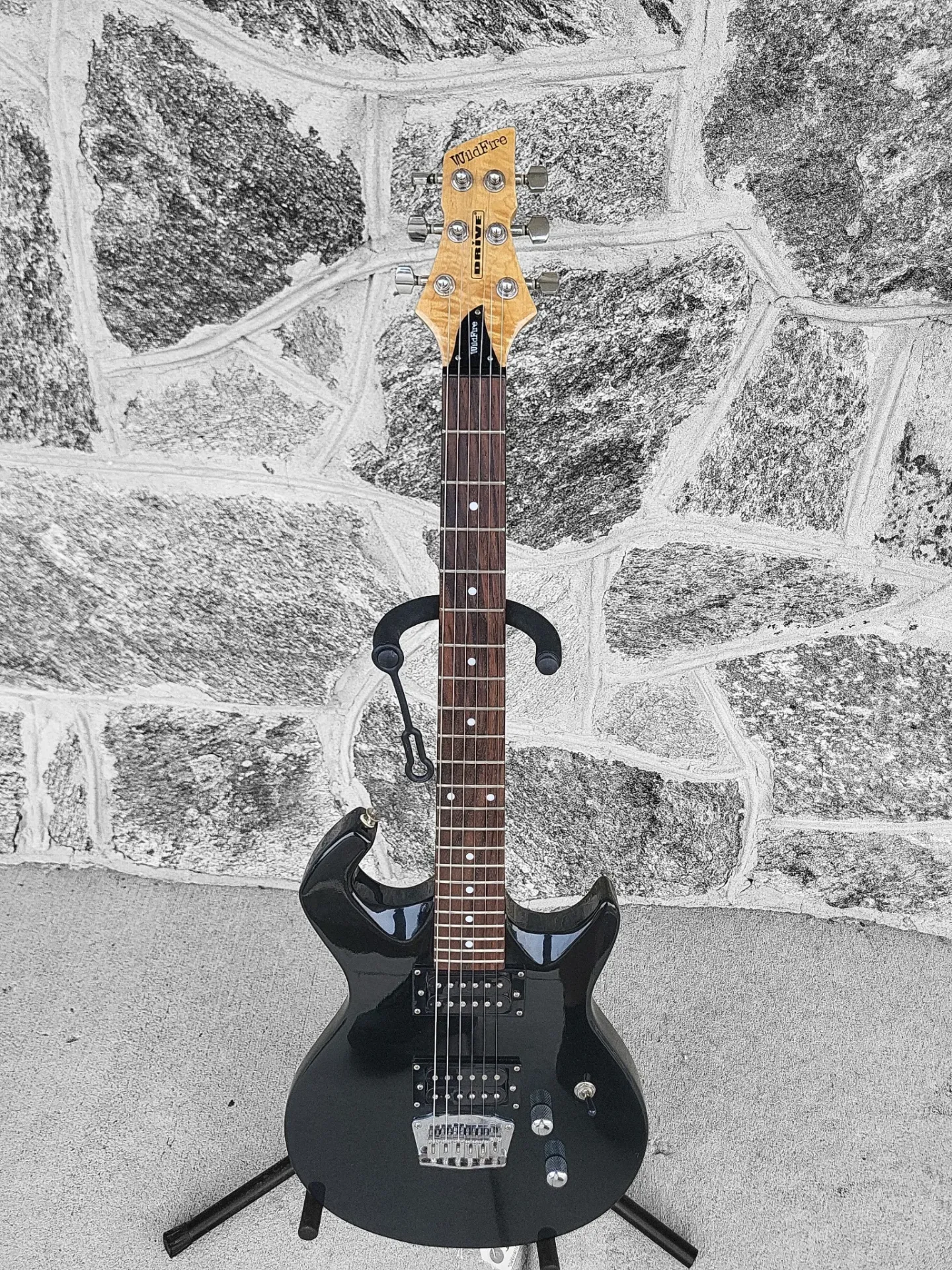 Drive Wildfire Electric Guitar, Black