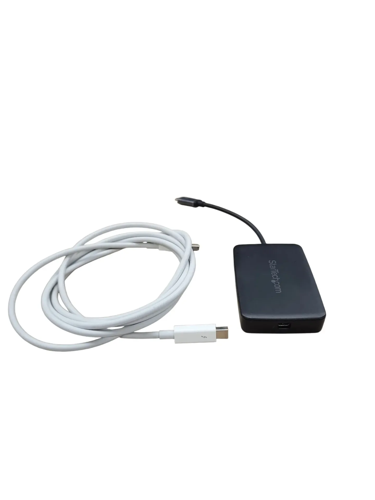 StarTech Thunderbolt 3 to Thunderbolt Adapter