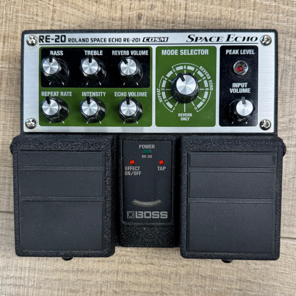 Boss RE-20 Space Echo