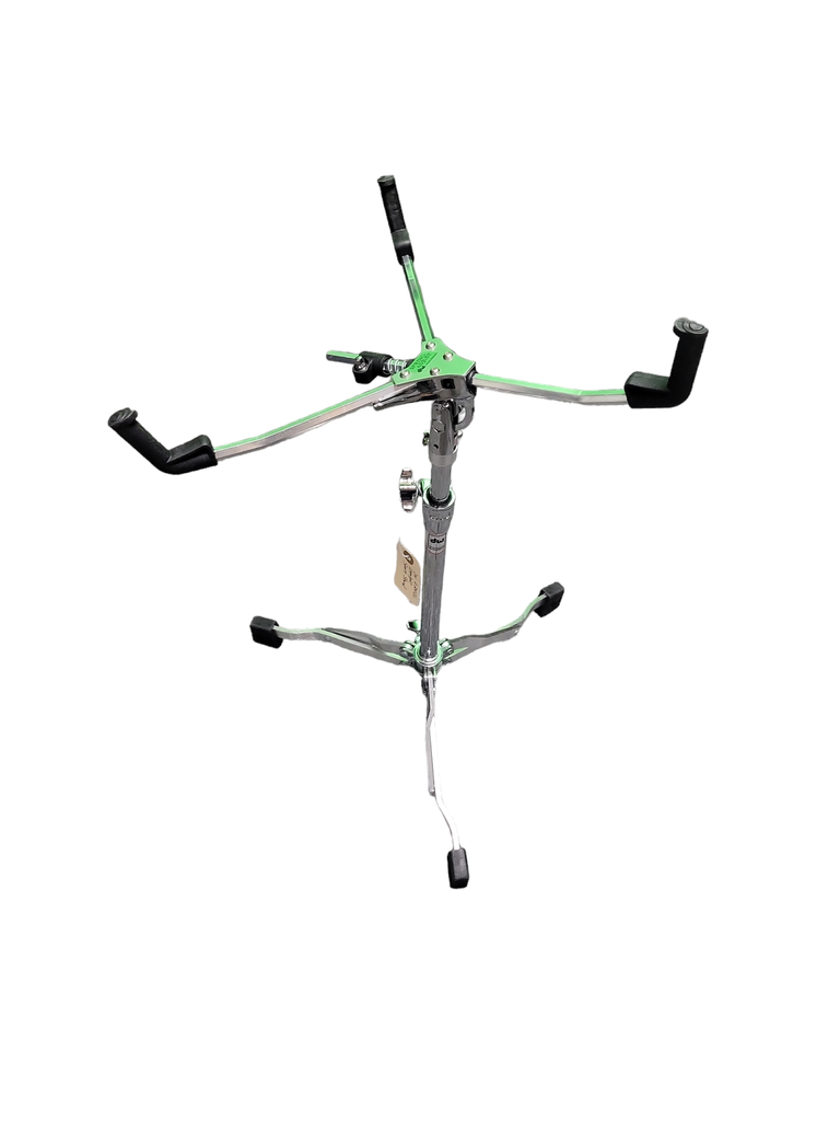 DW 6300UL 6000 Series Ultralight Flush Base Snare Stand