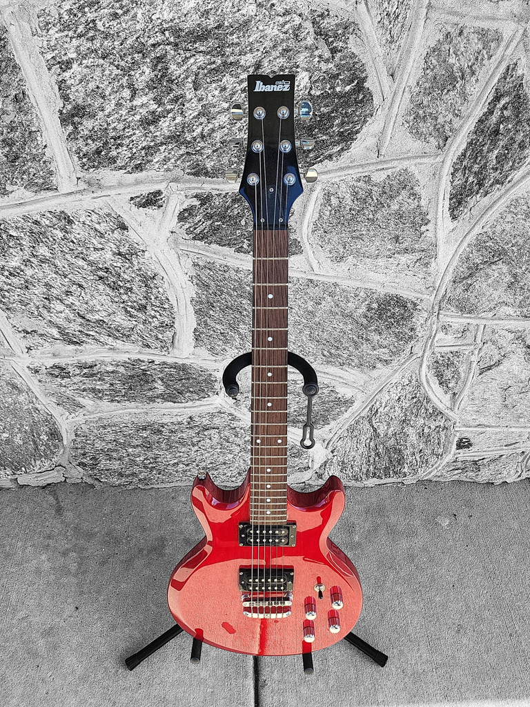 Ibanez Gio GAX70, Transparent Red | The Laboratory