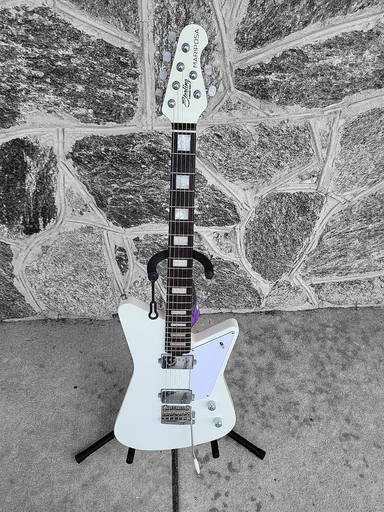 [U-Mariposa] Sterling by Music Man Mariposa