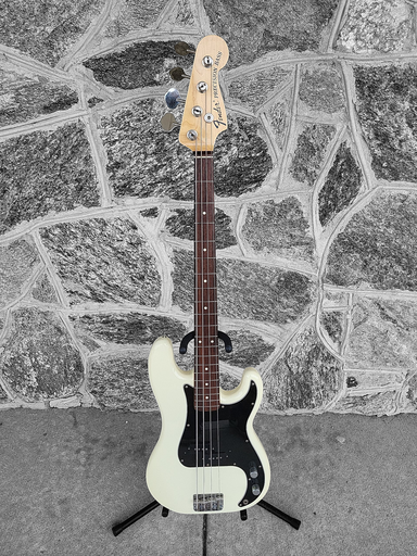 [U-FenderPB70] Fender Precision Bass PB'70